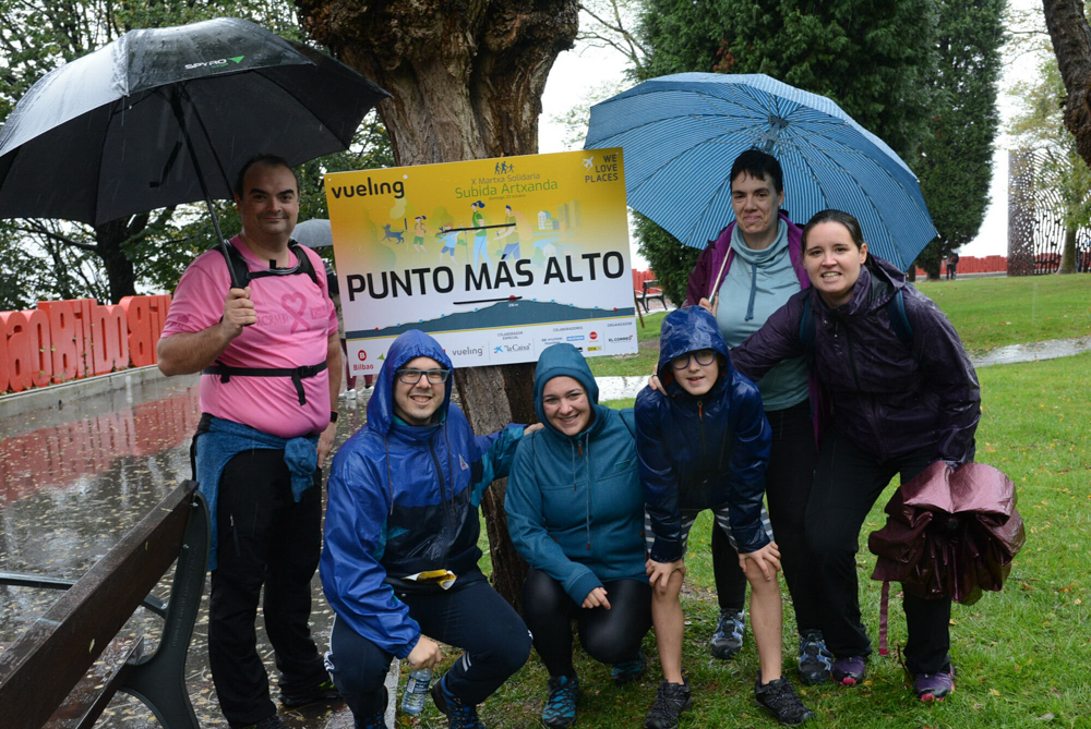 Foto 138 de la avituallamiento y mirador - Galería de la Subida a Artxanda 2019